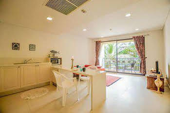 Marrakesh Hua Hin Resort Condo Exterior photo